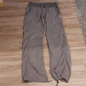 Lululemin athletica sz 8 drawstring gray joggers